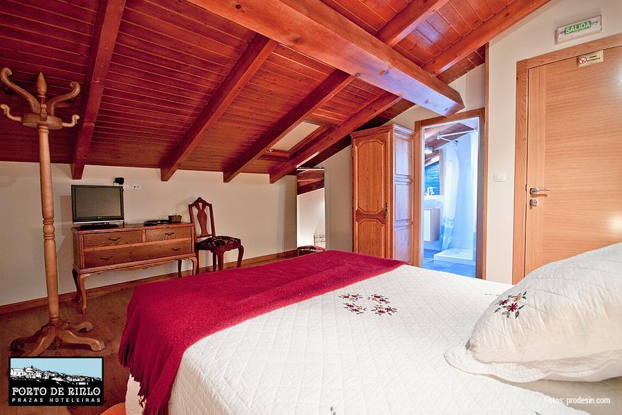 Porto De Rinlo Hotel ภายนอก รูปภาพ