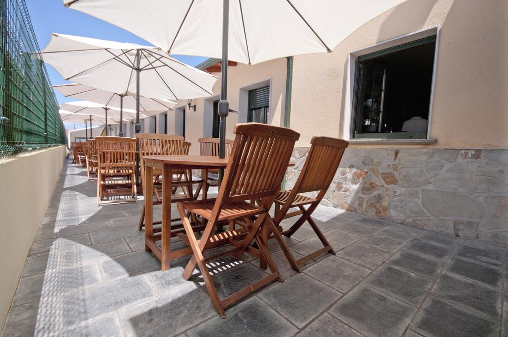 Porto De Rinlo Hotel ภายนอก รูปภาพ